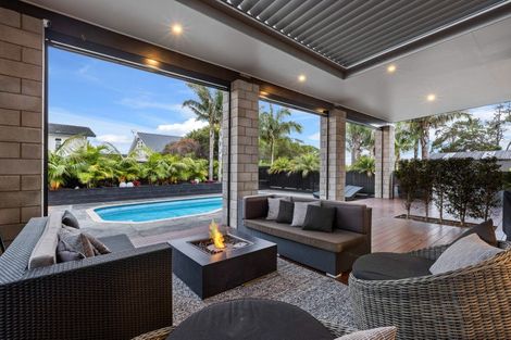 Photo of property in 1 Te Kawau Pass, Greenhithe, Auckland, 0632