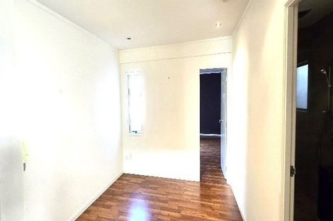 Photo of property in 2/167 Coronation Road, Hillcrest, Auckland, 0627