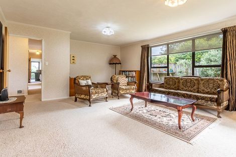 Photo of property in 2 Kanawa Street, Waikanae, 5036