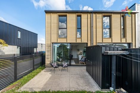 Photo of property in 35 Te Ara O Paetutu, Petone, Lower Hutt, 5012