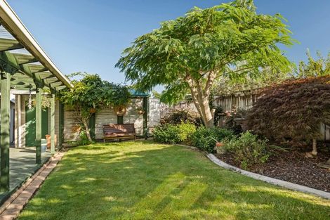 Photo of property in 6 Campbell Place, Pukehangi, Rotorua, 3015