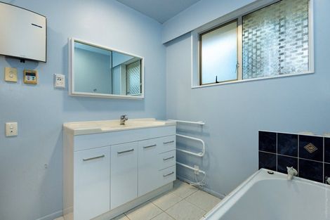 Photo of property in 27 Sandra Street, South New Brighton, Christchurch, 8062