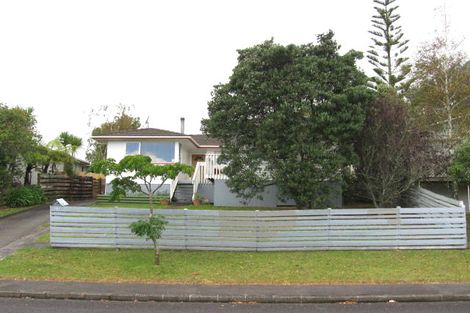 Photo of property in 51 Waitaki Street, Henderson, Auckland, 0612