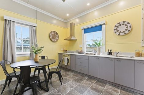 Photo of property in 22 Wakeman Street, Pahiatua, 4910