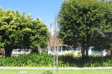 Photo of property in 71 Iranui Road, Inner Kaiti, Gisborne, 4010