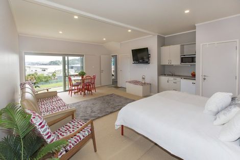 Photo of property in 4 Motutara Road, Oakura, Hikurangi, 0184