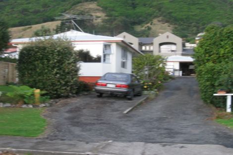 Photo of property in 35a Huia Street, Waikanae, 5036