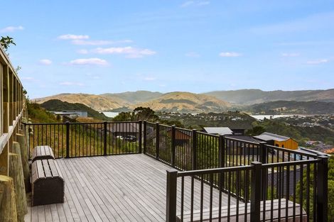 Photo of property in 27/30 Adventure Drive, Whitby, Porirua, 5024