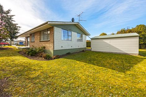 Photo of property in 18 Burn Street, Holmes Hill, Oamaru, 9401