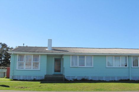 Photo of property in 31-33 Hinemoa Street, Levin, 5510