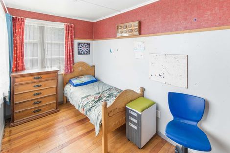 Photo of property in 31 Tweed Street, Roslyn, Palmerston North, 4414