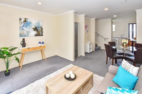 Photo of property in 4/266 Shirley Road, Papatoetoe, Auckland, 2025