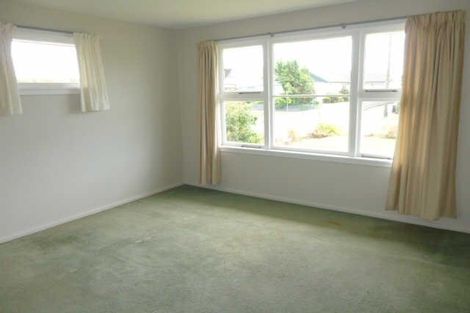 Photo of property in 23a Coniston Avenue, Te Atatu South, Auckland, 0610