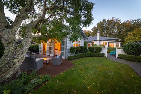 Photo of property in 28 Langston Avenue, Palmerston North, 4414