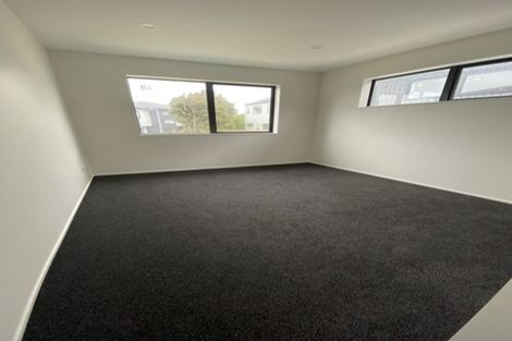 Photo of property in 22e Tui Crescent, Manurewa, Auckland, 2102