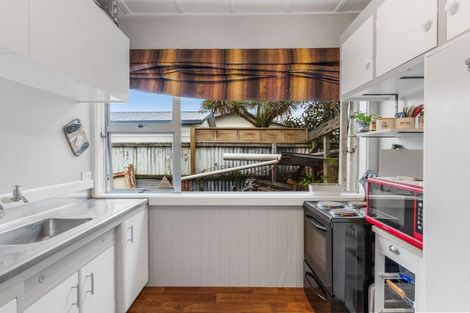 Photo of property in 17 Baker Street, New Brighton, Christchurch, 8083