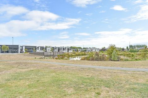 Photo of property in 15a Te Whenu Crescent, Marshland, Christchurch, 8083