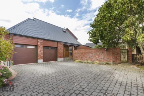 Photo of property in 3 Hind Place, Hokowhitu, Palmerston North, 4410