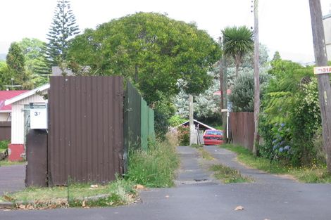 Photo of property in 33 St Georges Road, Avondale, Auckland, 0600