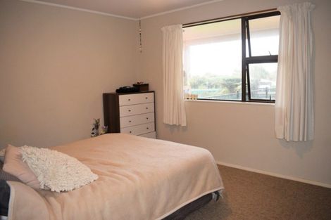 Photo of property in 12 Tame Porati Street, Manakau, Levin, 5573