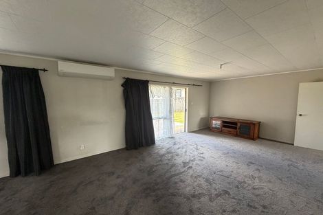 Photo of property in 15 Jontue Place, Clover Park, Auckland, 2019