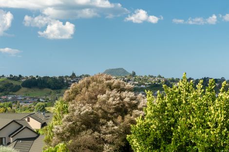 Photo of property in 39 Hallmark Rise, Bethlehem, Tauranga, 3110