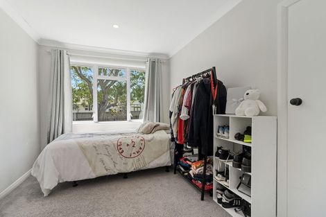 Photo of property in 28 Casey Avenue, Fairfield, Hamilton, 3214