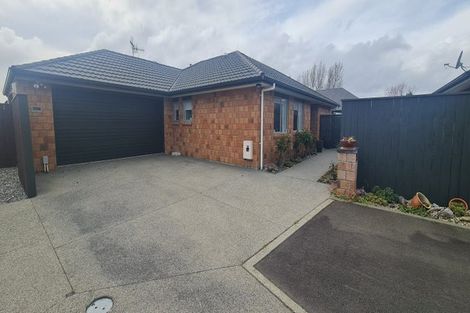 Photo of property in 5 Manhattan Court, Paraparaumu Beach, Paraparaumu, 5032