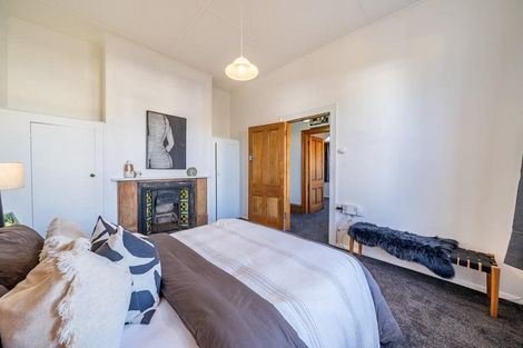 Photo of property in 35 Riddlers Crescent, Petone, Lower Hutt, 5012