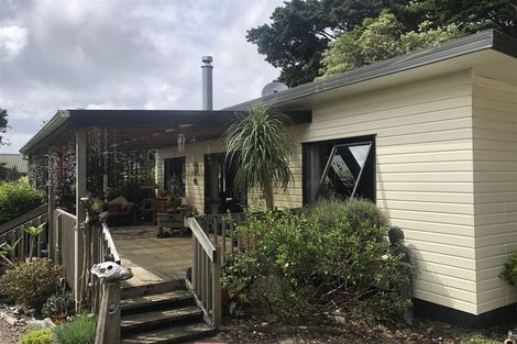 Photo of property in 6 Estaugh Close, Kauri, Kamo, 0185