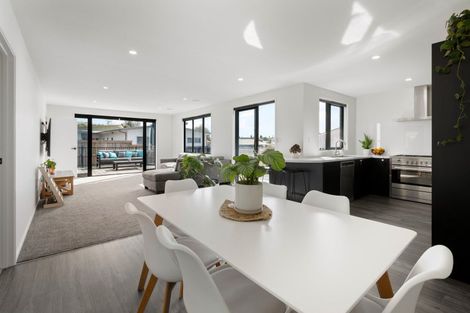 Photo of property in 11 Anatere Rise, Athenree, Katikati, 3177