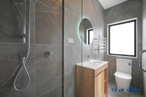 Photo of property in 35 Survila Street, Papakura, 2110