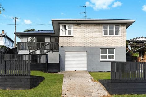 Photo of property in 23 Huia Avenue, Forest Lake, Hamilton, 3200