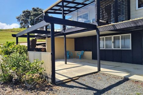 Photo of property in 4 Stratford Drive, Cable Bay, 0420