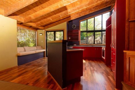 Photo of property in 180 Glengarry Road, Glen Eden, Auckland, 0602