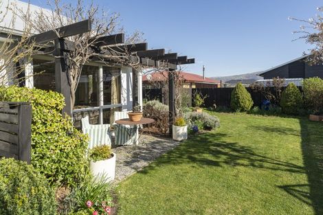 Photo of property in 30 Waenga Drive, Cromwell, 9310