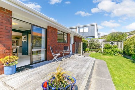 Photo of property in 8b Beauchamp Street, Karori, Wellington, 6012