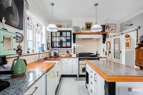 Photo of property in 12 Collins Street, Petone, Lower Hutt, 5012