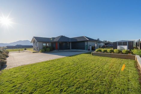 Photo of property in 24 Burnby Drive, Te Anau, 9679