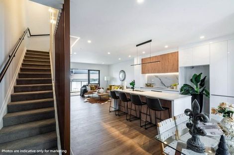 Photo of property in 20 Mina Way, Browns Bay, Auckland, 0630