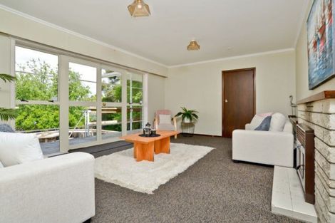 Photo of property in 10 Manapouri Place, Glenview, Hamilton, 3206
