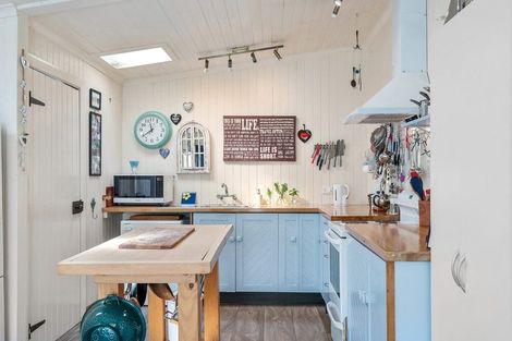 Photo of property in 5 Dryden Street, Normanby, Dunedin, 9010