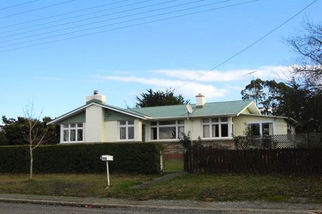 Photo of property in 129 Dunback Road, Palmerston, 9430