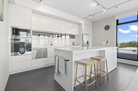 Photo of property in 58/45 Stanley Road, Stanley Point, Auckland, 0624