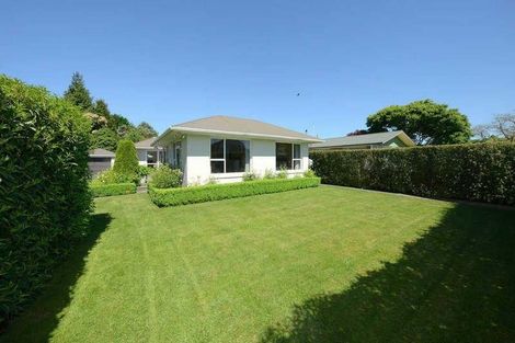 Photo of property in 8 Yardley Street, Avonhead, Christchurch, 8042