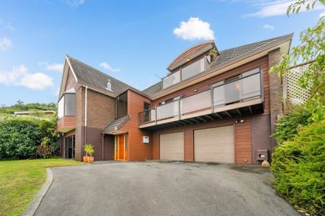 Photo of property in 19 Alleyne Court, Brown Owl, Upper Hutt, 5018