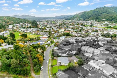 Photo of property in 4 Sharpe Crescent, Wainuiomata, Lower Hutt, 5014