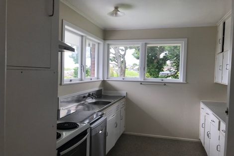 Photo of property in 3/3 Felton Mathew Avenue, St Johns, Auckland, 1072