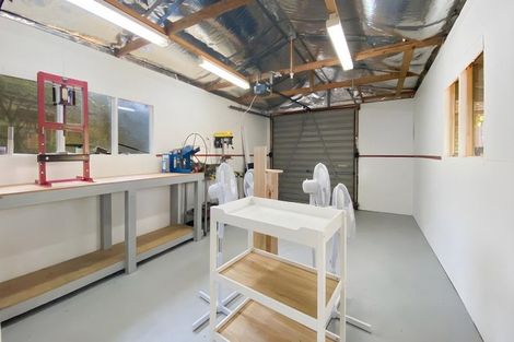 Photo of property in 63 Kervil Avenue, Te Atatu Peninsula, Auckland, 0610
