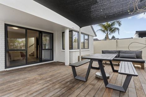 Photo of property in 56b Marine Parade, Mount Maunganui, 3116